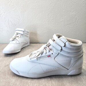 Reebok Freestyle Hi Top Sneakers Womens 9.5 White Retro Sporty Streetwear Shoes